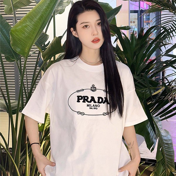 プラダ インターロック刺繍Tシャツ コピー pub27810